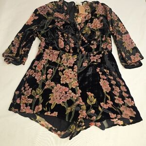 B. Original Velvet Burnout Floral Romper Size Large